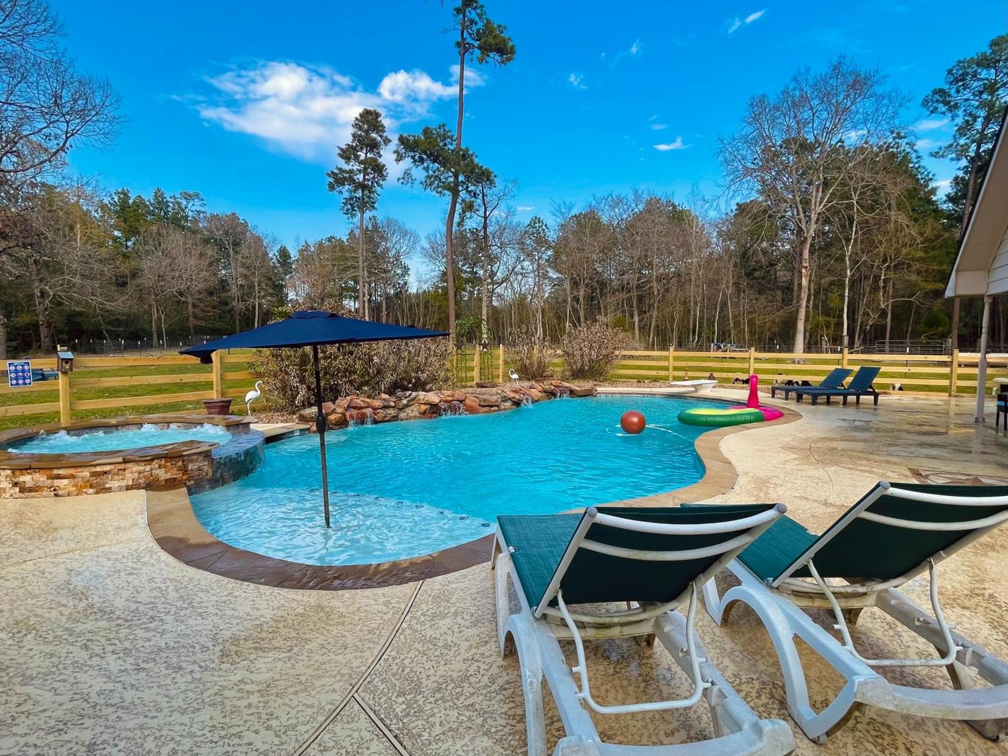 Country Getaway 4 Bedroom Resort In 10 Acre Lot Magnolia Exterior photo